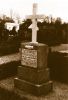 Kirkegårdsmonument o. 1849, over sognepræst Niels Stochholm, †1849, og hustru Inger Margrethe Stochholm, født Baggesen, †1849. NJP fot. 1986. Kirkegårdsmonument o. 1849, over sognepræst Niels Stochholm, †1849, og hustru Inger Margrethe Stochholm, født Baggesen, †1849. NJP fot. 1986.